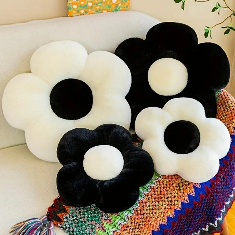 Cuscino lussuoso in morbida pelliccia a forma di fiore, perfetto per le decorazioni del divano della sedia da ufficio della camera da letto! Regalo di Natale per decorazioni di Halloween