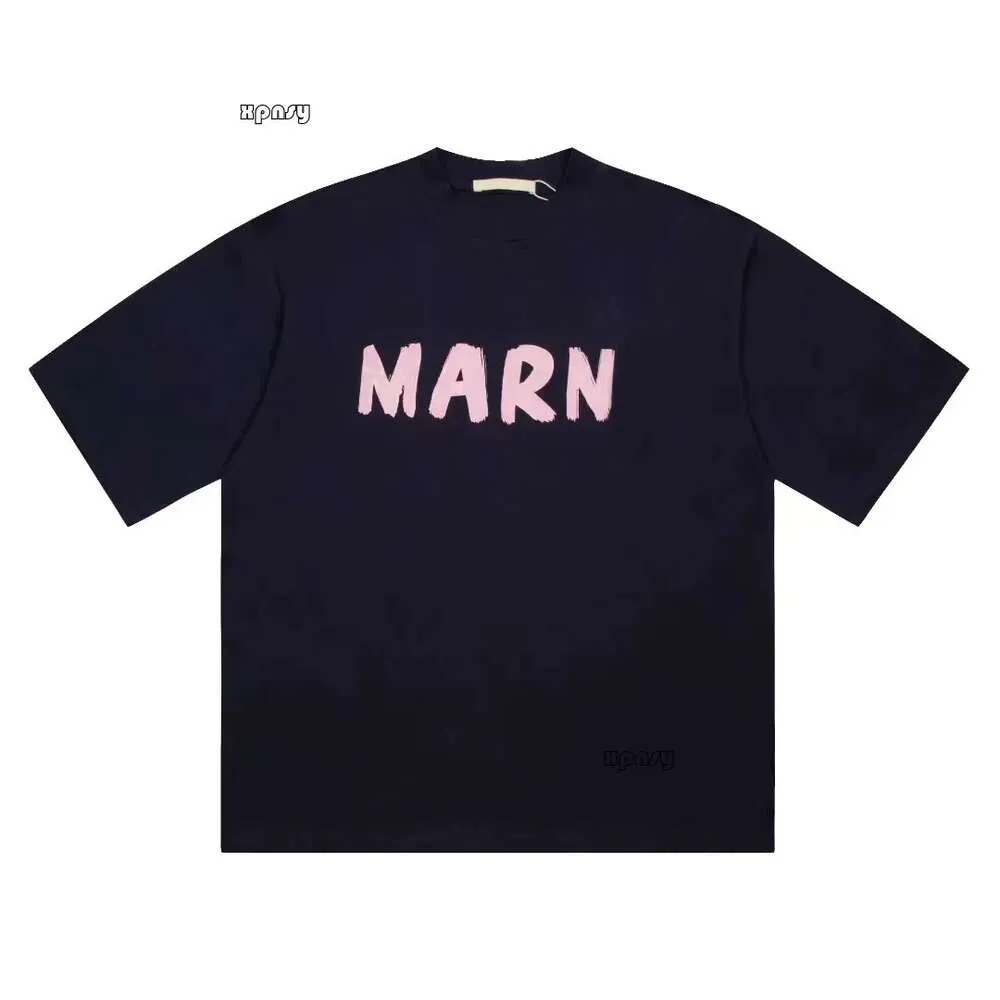 Tshirt Designer T Shirt Men's Tee Designer Shirts Polos Round Neck broderad och tryckt Polar Style Summer Wear 654