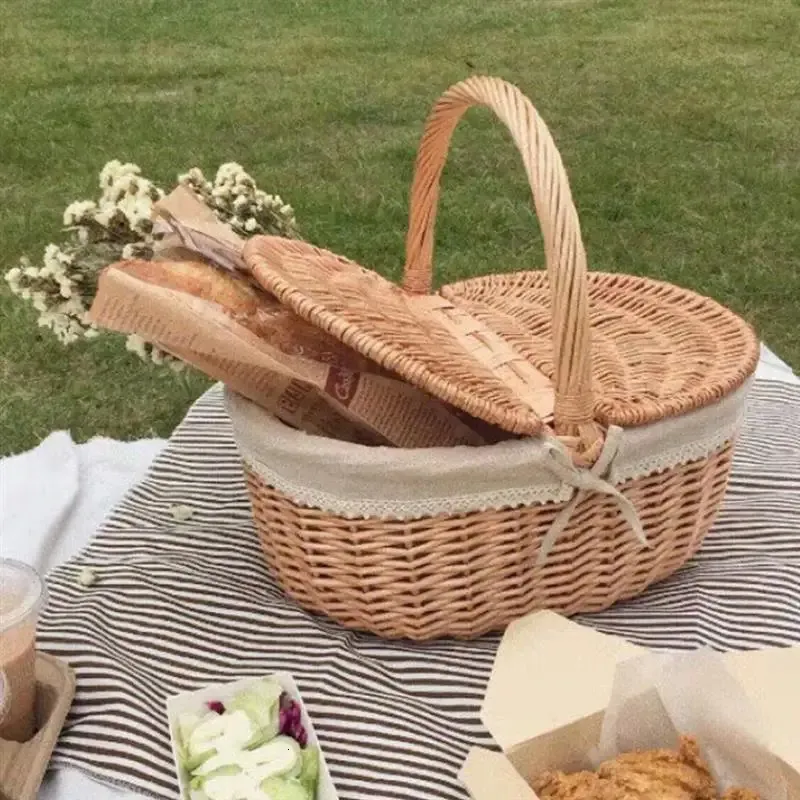 Utomhus picknickkorg vävda korgar ägg samla bärbar vintage pil rotting blommhopping 240318