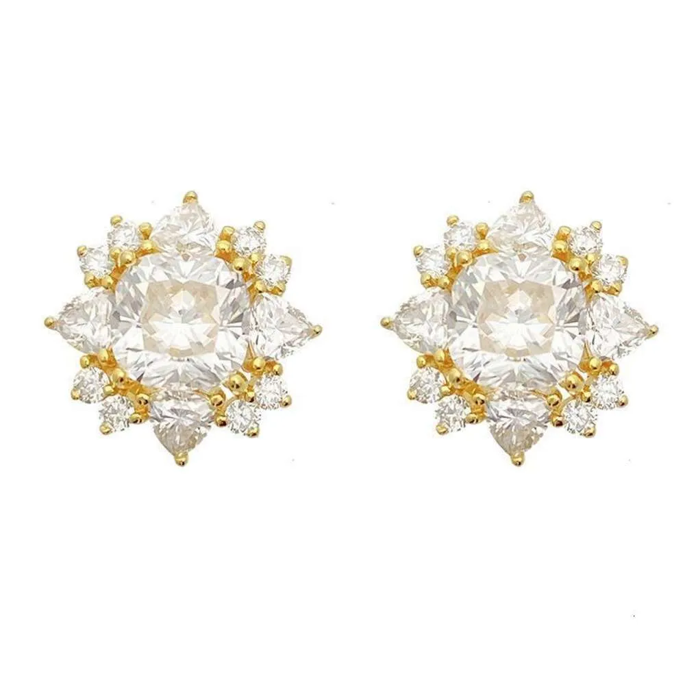 DE VVS Snowflake Fine Trendy Fashion Gold Plated Sterling Sier Jewelry Striking Moissanite Earring Ear Stud