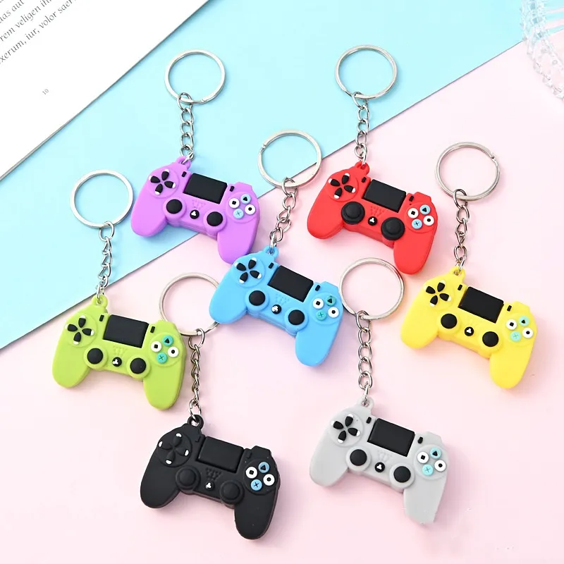 Nyckelringar Tillbehör Key Ring Designer PVC Mini Gamepad Key Chain Rings Classic Sweet Red and Black Game Mold Mold Ryggsäckhäng