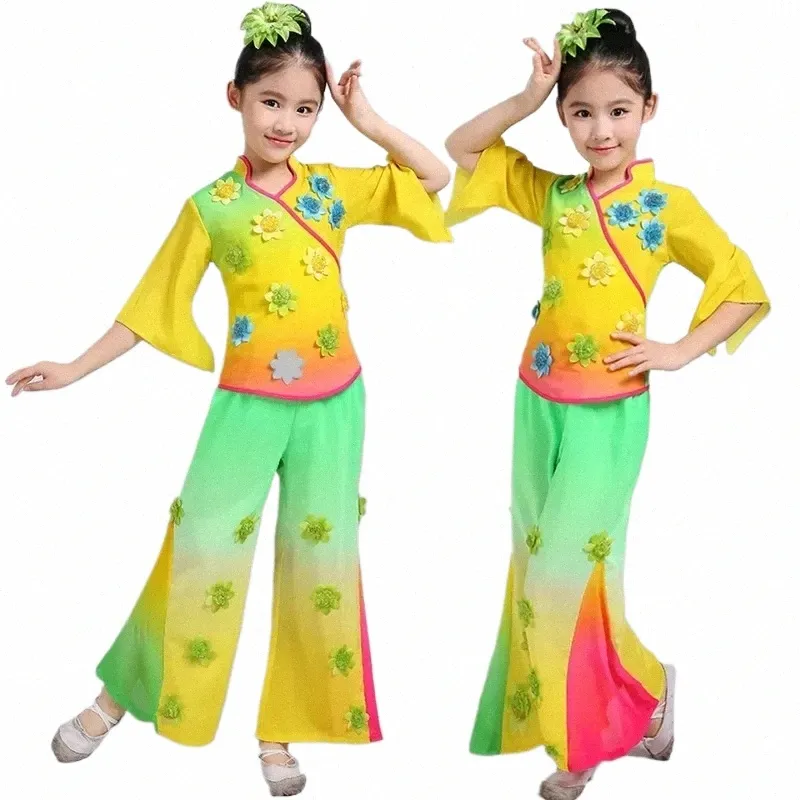 New Children's Yangko Costumes Folkdansdräkter Klassiska fandans för Girls Yellow Natial Dance Costume B9i6#