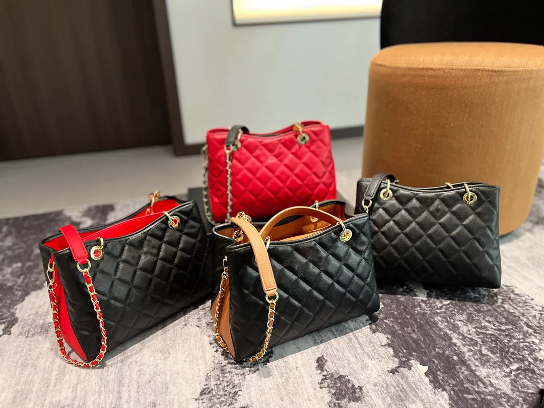 Designer väskor vintage kvinnor väska c bokstav axelkedja påsar kaviar väskor stora kapacitet handväskor
