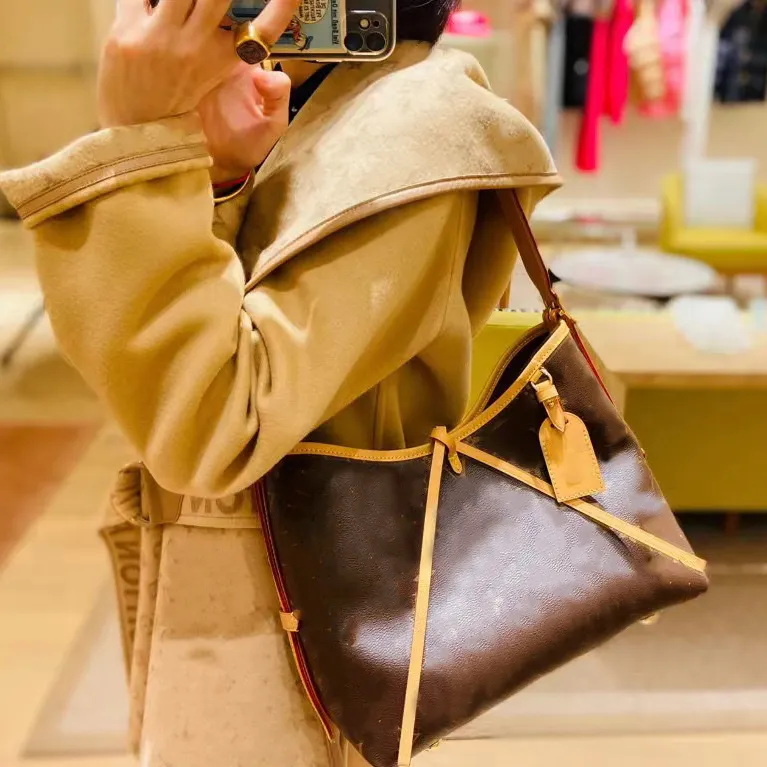 Sac à provisions de luxe pour femmes Louisis Vouton Sacs CarryAll Sacs papillon Sac fourre-tout de grande capacité Sac à main à une épaule Sac sous les bras de luxe Marron