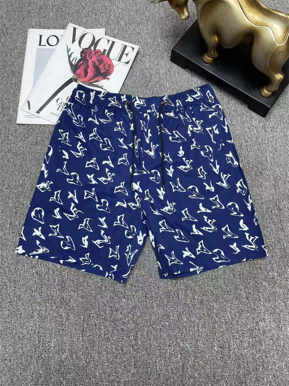 Nouveaux shorts pour hommes Créateurs de mode Shorts décontractés Classique Motif brodé Lettres imprimées Été Maillots de bain à séchage rapide Pantalons de plage de rue Taille asiatique M-3XL # GH38