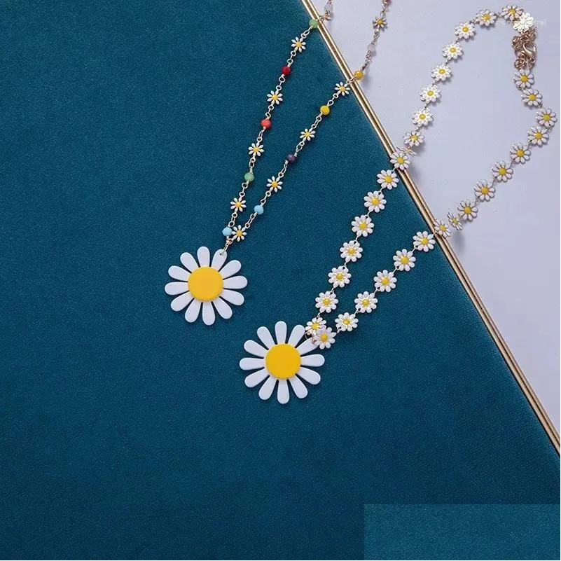 Kedjor Colorf Delicate Sunflower Acrylic Pendant Necklace For Women Girls Autumn Winter Handgjorda Metal Geometriska tröjor Drop Leverans Otmh5