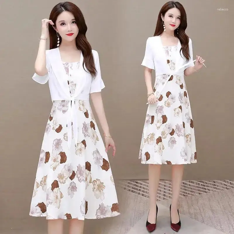 Casual Dresses Summer Korean Two-Piece Set For Women's White Printed Thin Top Sun Protection Shirt Sexig Dress Suit L12