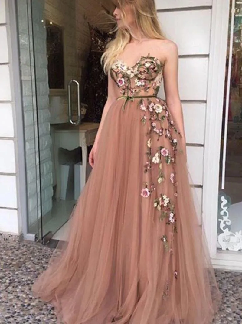 Abiti da festa Rosa Rosa Tulle Prom Maxi 2024 Donne eleganti Formale Notte Abiti lunghi Gala Appliqus Abiti Abiti da sera