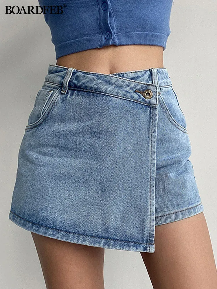 Économisez gros sur les achats en gros de Jupes De Shorts En Jeans Short De  Jupe En Jean: Y2k Décontracté 2024 Solide Haute Jupe Asymétrique
