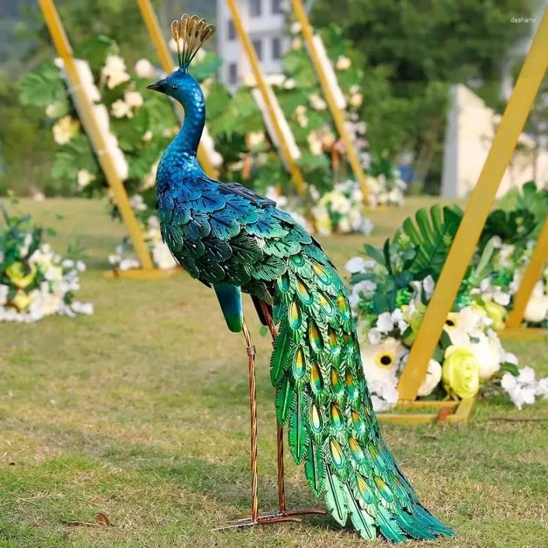 Trädgårdsdekorationer Chisheen Outdoor Solar Peacock Statue Decor Metal Yard Art For Lawn Backyard Party Wedding Decoration