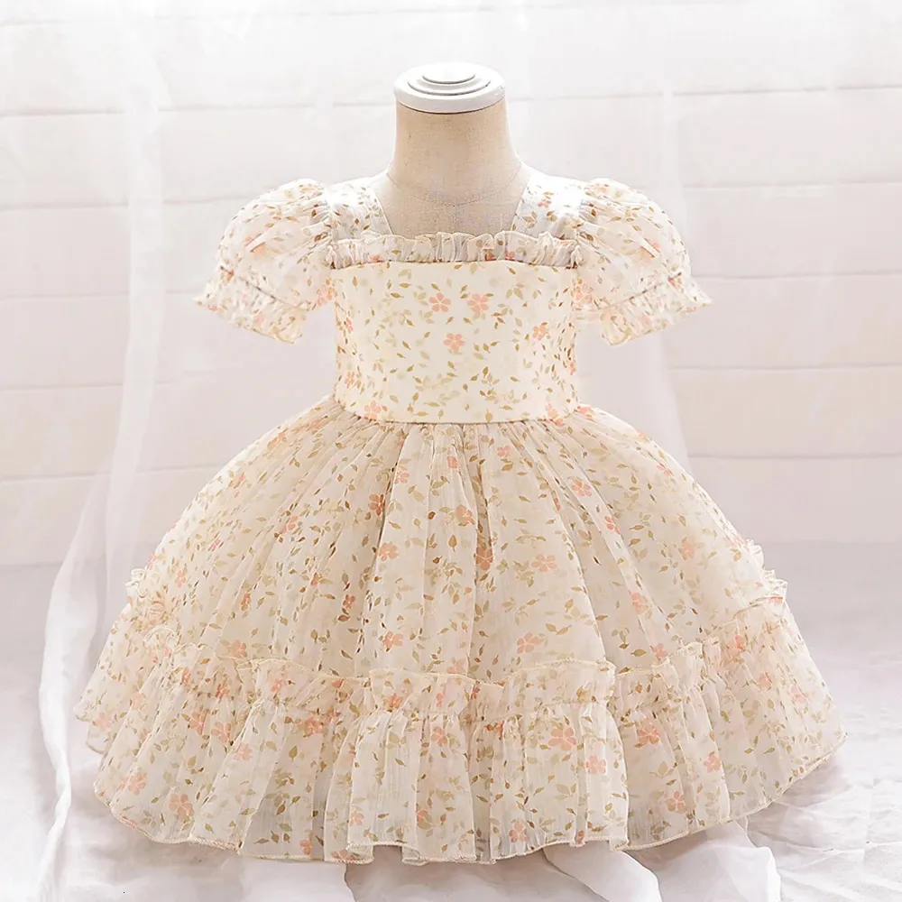 Mode babyblomma klänningar för barn tyll tryckt prinsessan kläder småbarn 1: a födelsedag dop Summer kostymer 12m 24m 240325