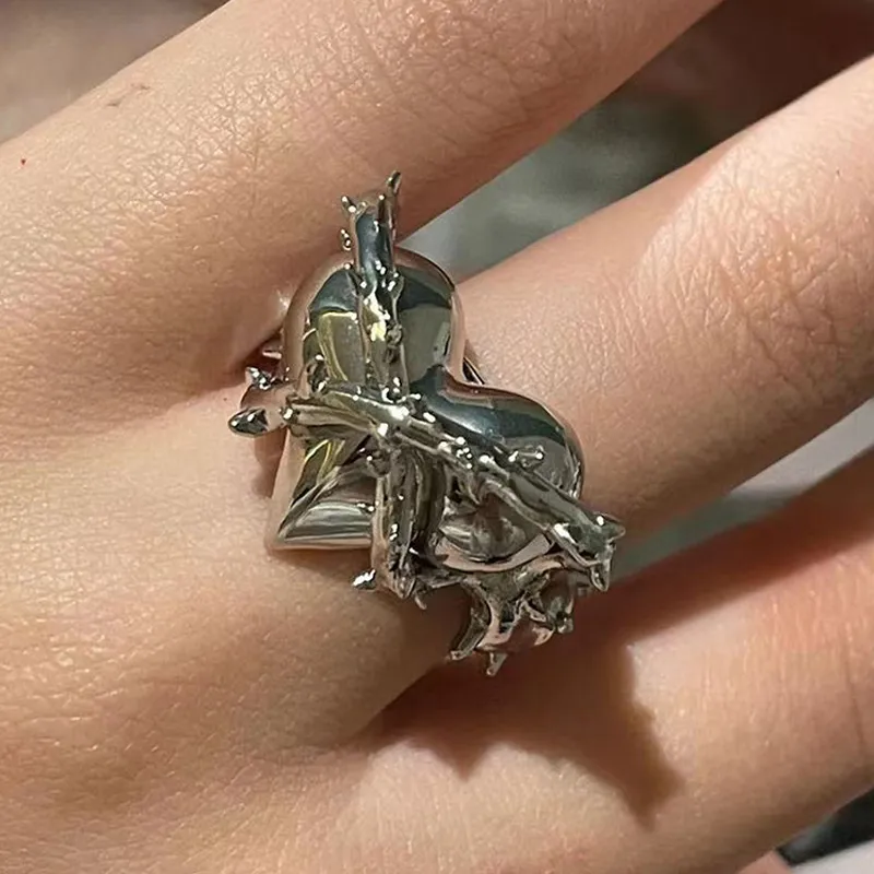 vintage silver ring 欠けたハート Size 4 10 Estate Sterling Silver 925 Ring Arrow Heart Cupid