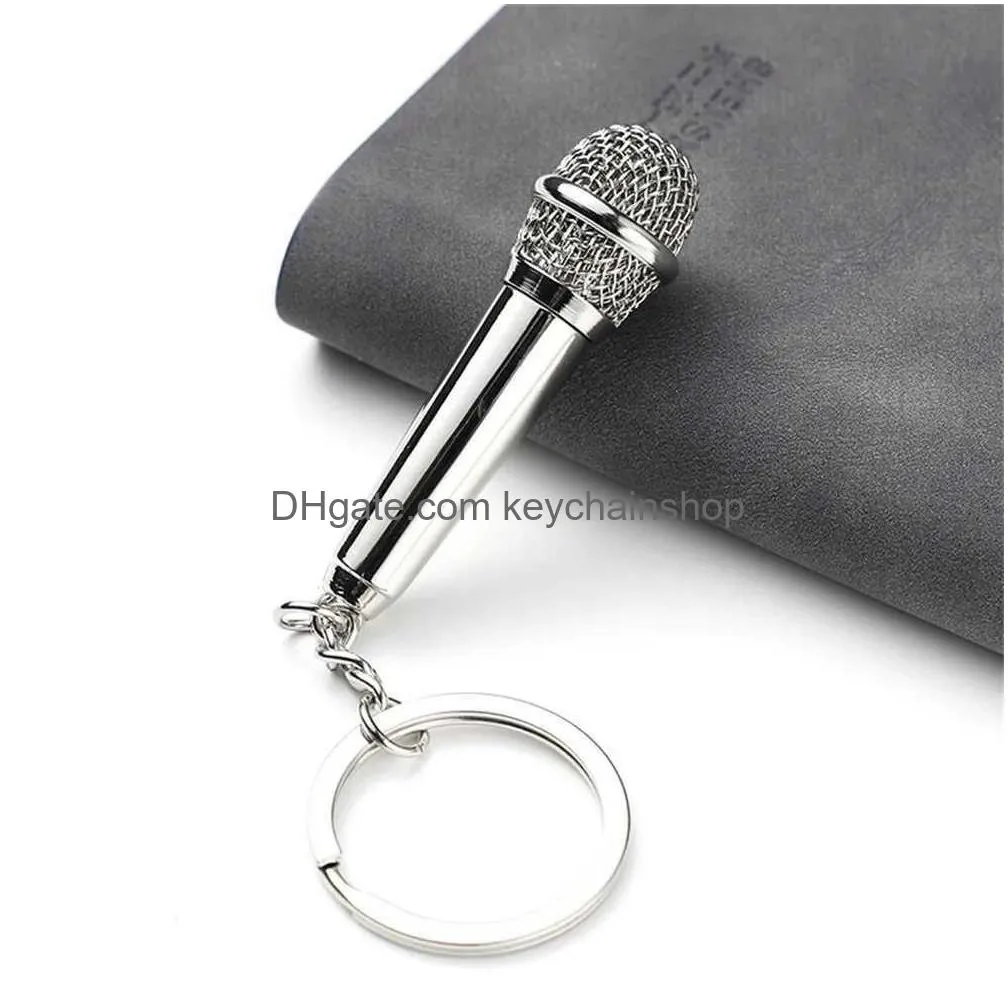 Keychains & Lanyards 2Pcs Metal Hip-Hop Microphone Keychain For Women Men Mini Key Funny Singer Gift Accessories R231005 Drop Deliver Dhyvd