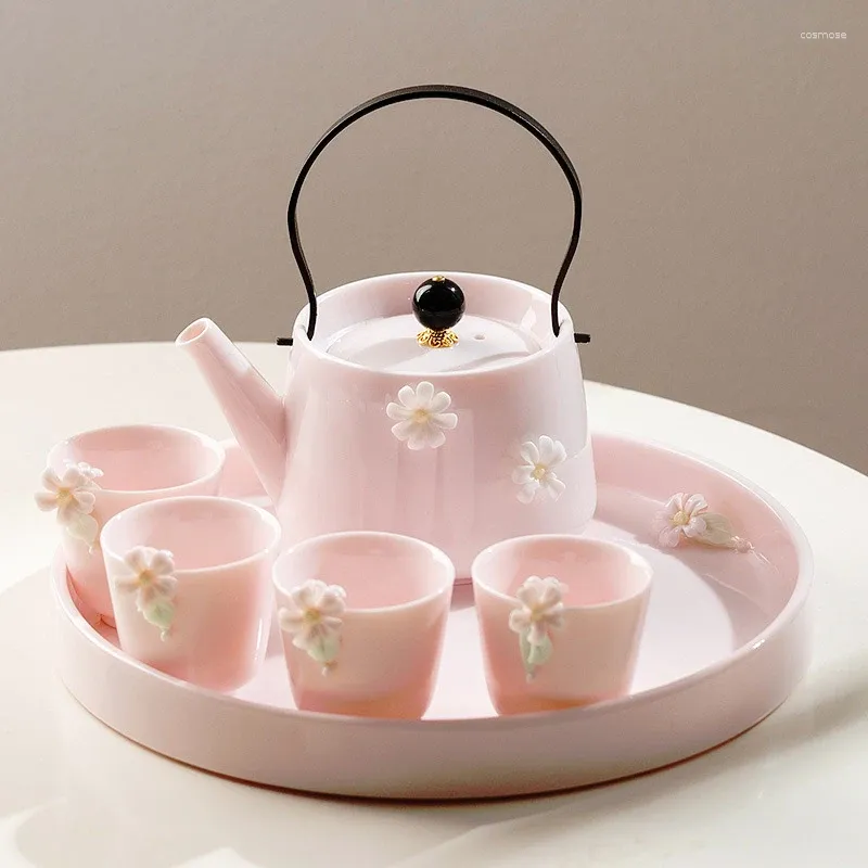 Conjuntos de chá rosa cerâmica conjunto de chá doméstico portátil pequeno bule teacup bandeja luz luxo mão-amassada flores senhora escritório em casa
