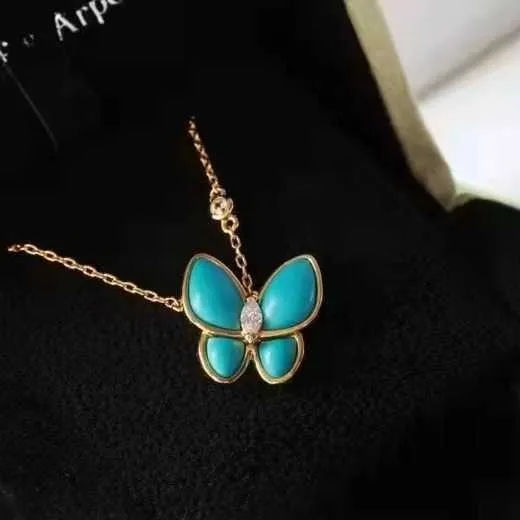 Brand Designer Brand Van New Butterfly Necklace Turquoise Collarbone Chain S925 Sterling Silver Natural Fritillaria Natural Fritillaria Fashion e versatile Ciondolo