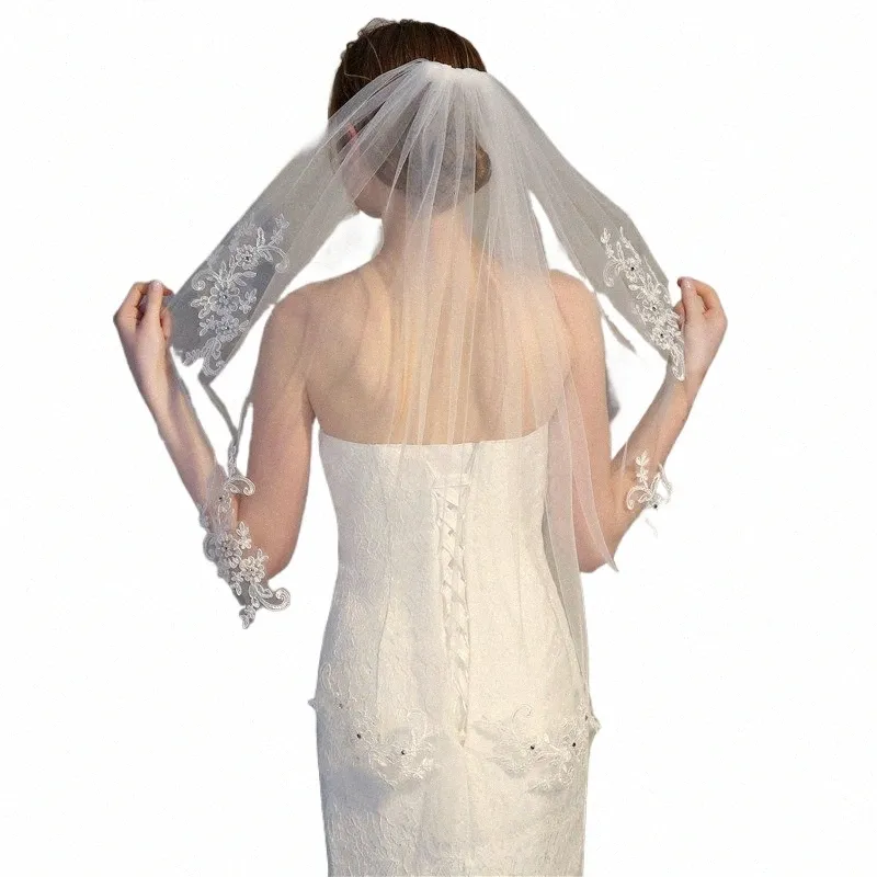 Hot Sale Short Appliqued Wedding Veil Bridal Veils Billiga ett lager brudslöjor bröllop accores velo de novia n5da#