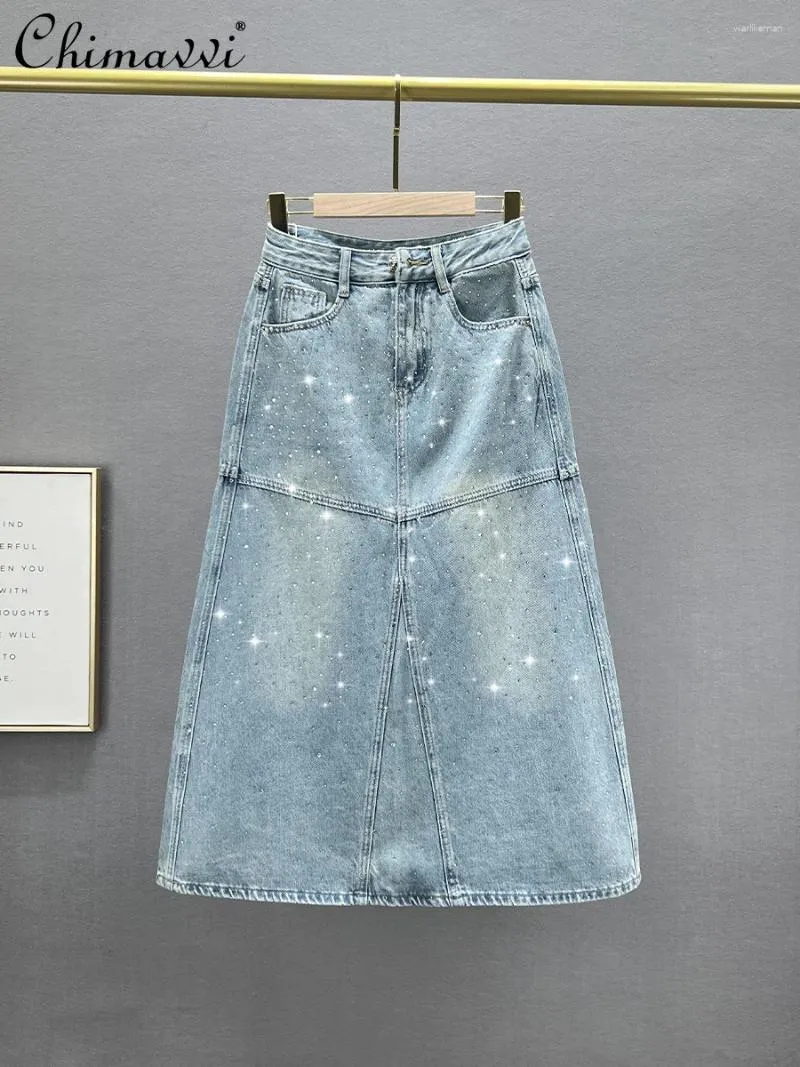 Rokken A-lijn Denim Rok Voor Vrouwen 2024 Lente Zomer Mode Hoge Taille Losse Afslanken Europese Goederen Strass Midi