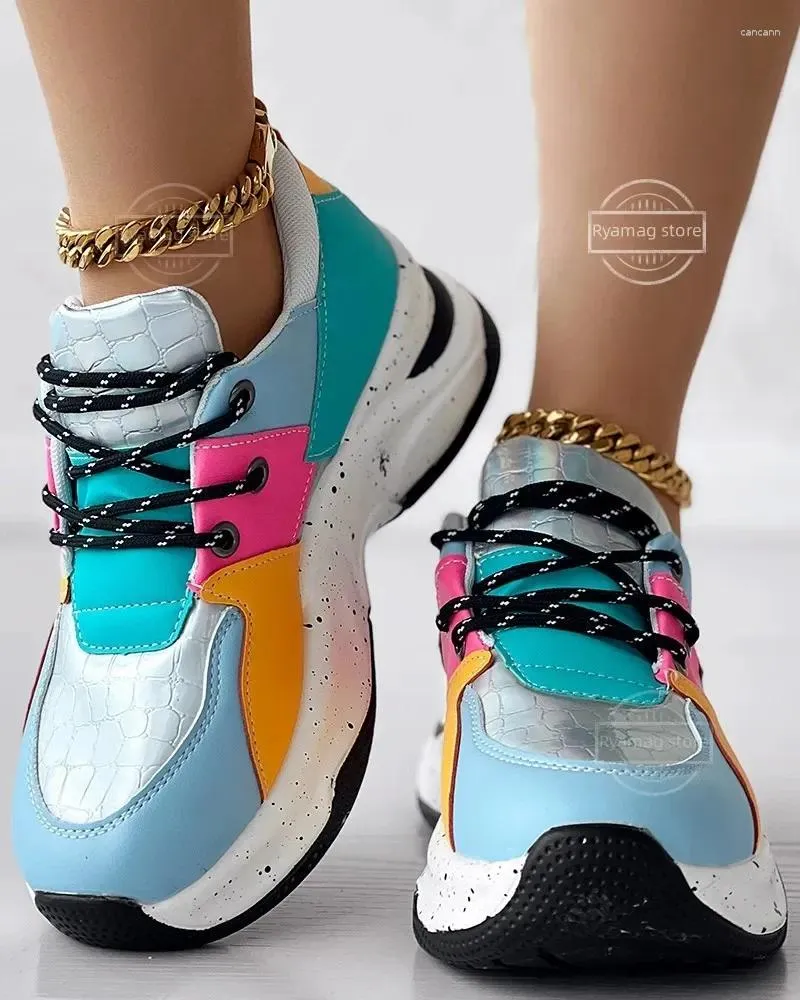 Sıradan Ayakkabı Spor Ayakkabıları Kadın Timsah Yılan Hinkini Baskı Renkblok Dantel Up Muffin Leopar Kesim Nefes Kadınları Açık Mekan Platformu Zapatos Mujer