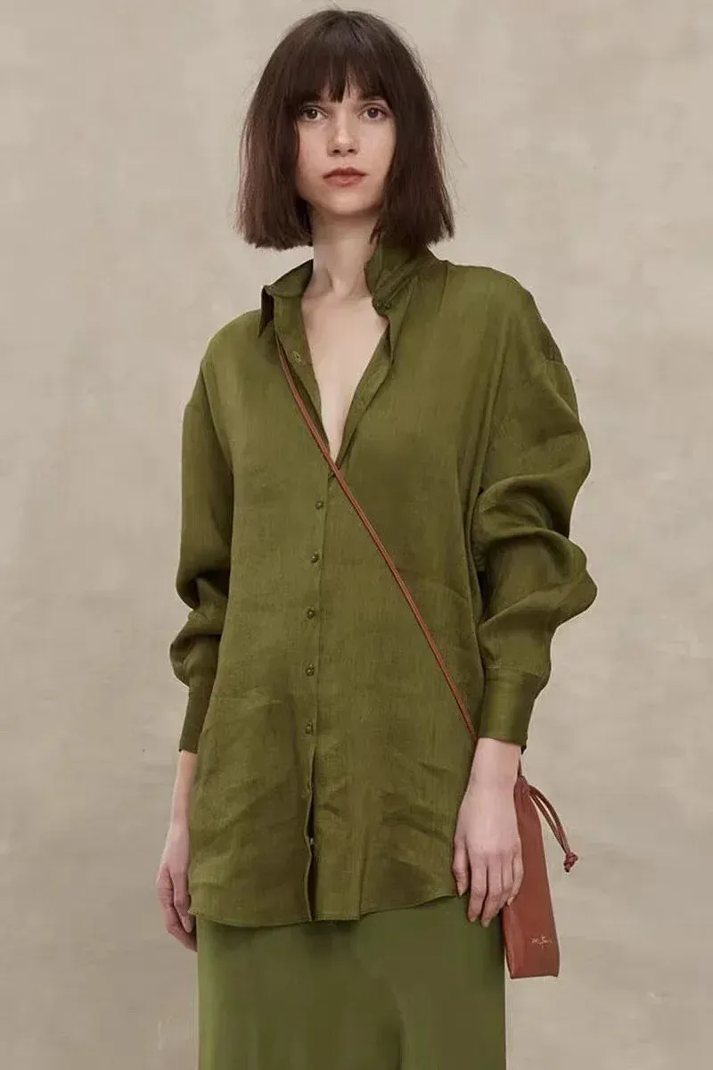 春/夏のシャツの小さなラペルと細いバージョンの軽い絹の麻のオリーブグリーンの長袖の長袖トップ
