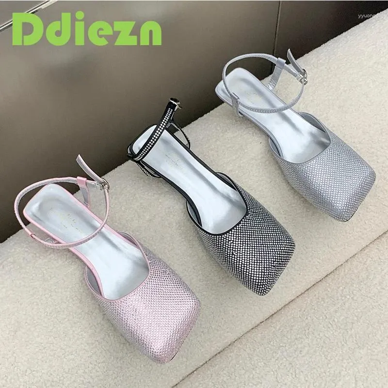 Casual Shoes Elegant Ladies With Low Heel Buckle Strap Pumps Square Toe Female Footwear Fashion Diamond Heeled Sandals Women