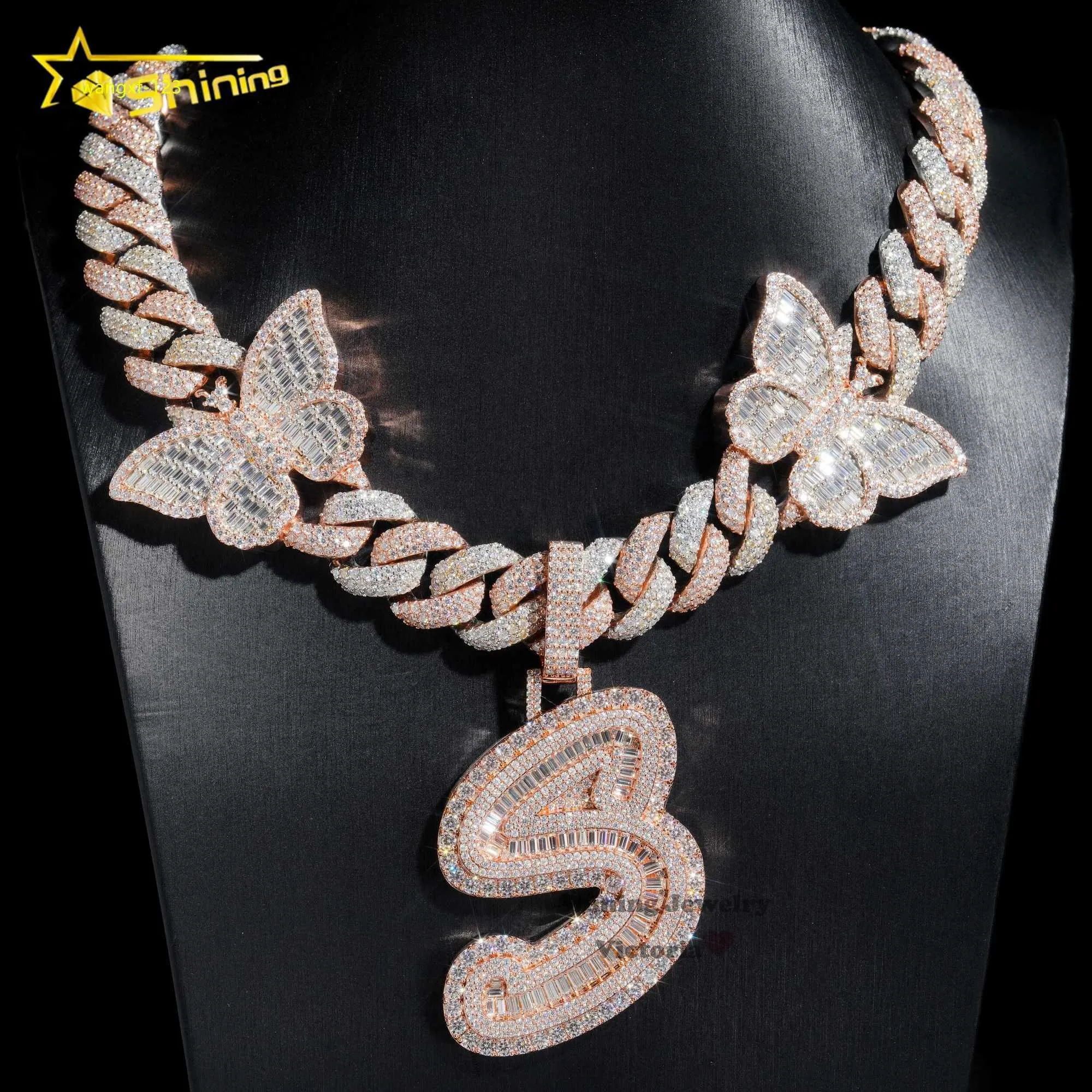 Nuovo design gioielli hip hop Catena cubana a farfalla con diamanti moissanite personalizzata vvs ghiacciata con ciondolo con lettera iniziale del nome