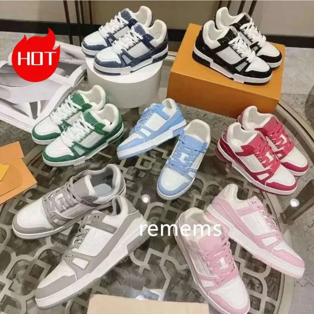 2024 Designer Homens Sneaker Virgil Trainer Sapatos Casuais Baixo Bezerro Couro Abloh Branco Verde Vermelho Azul Sobreposições Plataforma Ao Ar Livre Mulheres Sapatilhas Tamanho 35-46