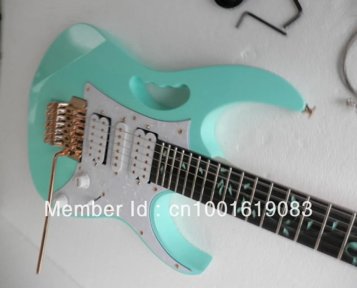 Электрогитара JEM 70 v Sea Foam Green Vine Green Электрогитара Золотая фурнитура2544986