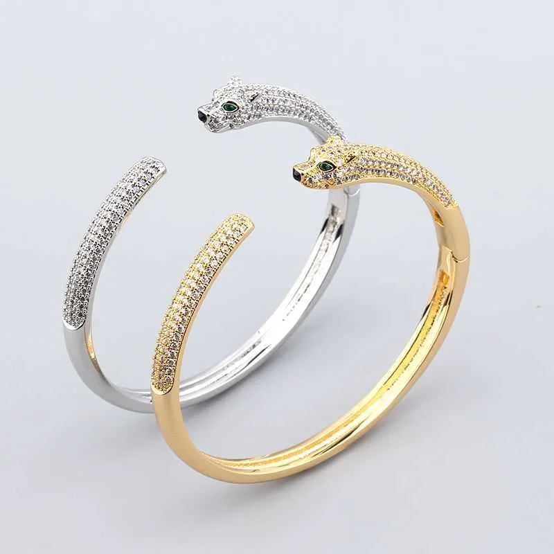 2024 Bracelet élastique à ongles fins pour hommes et femmes, nouvelle famille Kaya, bague léopard demi-diamant, simple, argent 925, bijoux de luxe légers pour femmes populaires sur Internet