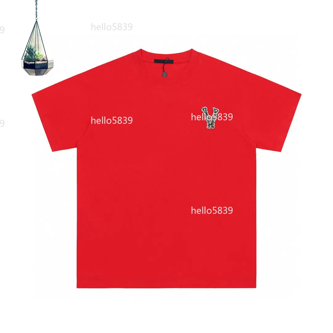 2024 Tees Erkek Tasarımcıları T Shirt Adam Kadın Tshirts Mektuplarla Tişört Baskı Kısa Kollu Yaz Gömlek Erkekler Gevşek Tees Asya Boyutu S-XXXL X134