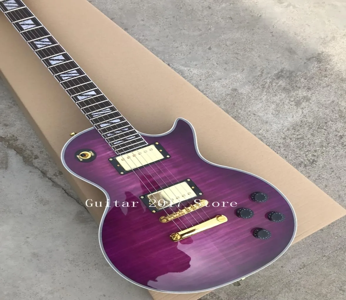 I lager Anpassad elektrisk gitarr med flammönstopp i lila färg är alla färger tillgängliga högkvalitativa GUITARRA6741936