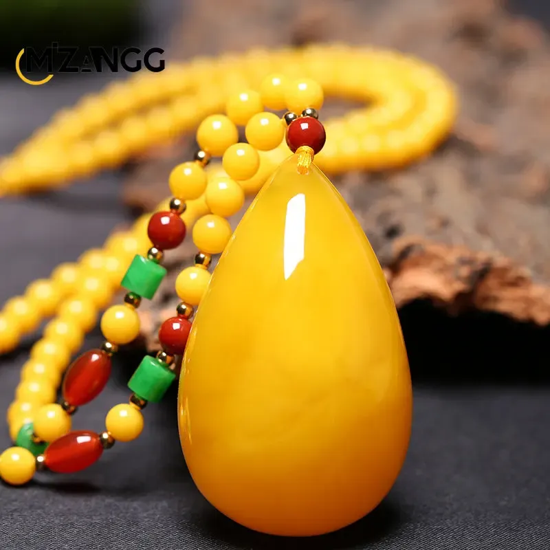 Necklaces Natural Chicken Fat Yellow Amber Necklace Women Pendant Necklace Fine Jewelry Water Drop Gemstone for Party Gift