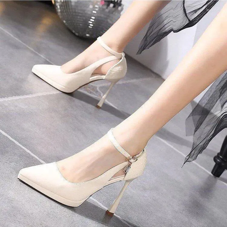 Sapatos de vestido de salto alto feminino 2024 verão apontado salto stiletto plataforma impermeável boca rasa oco sexy única camada