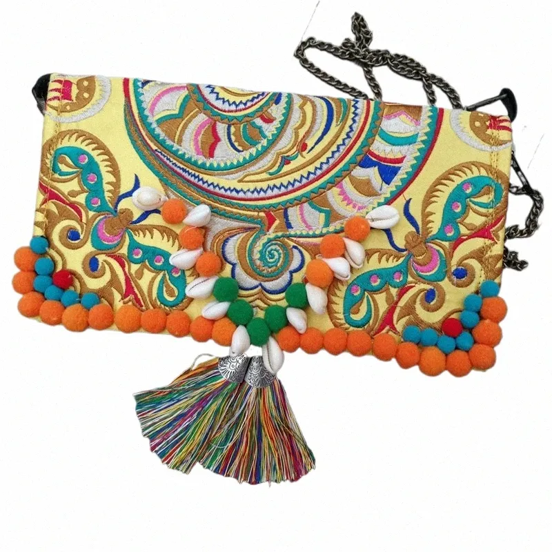 vintage handmade bag Embroidered women bags Yellow canvas tassel shell women menger bag C3zz#