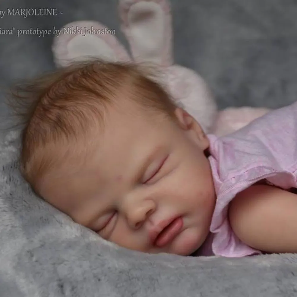 Unpainted 20 Kiara DIY Reborn Doll Kit Unfinished Bebe Kit with Fabric Body