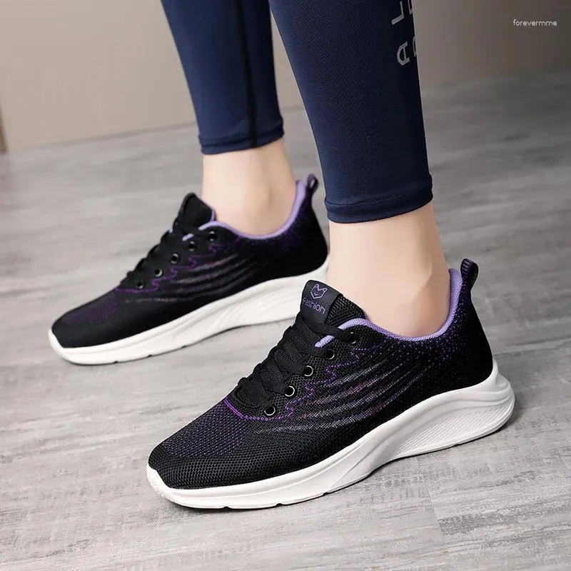 Chaussures décontractées vulcanisées pour femmes, baskets de sport confortables de haute qualité, à lacets, en maille respirante, de haute qualité, printemps-automne, 2024