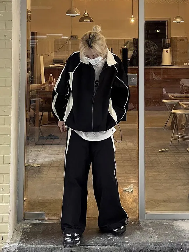 Y2K Vintage Black womens wide leg joggers for Women -