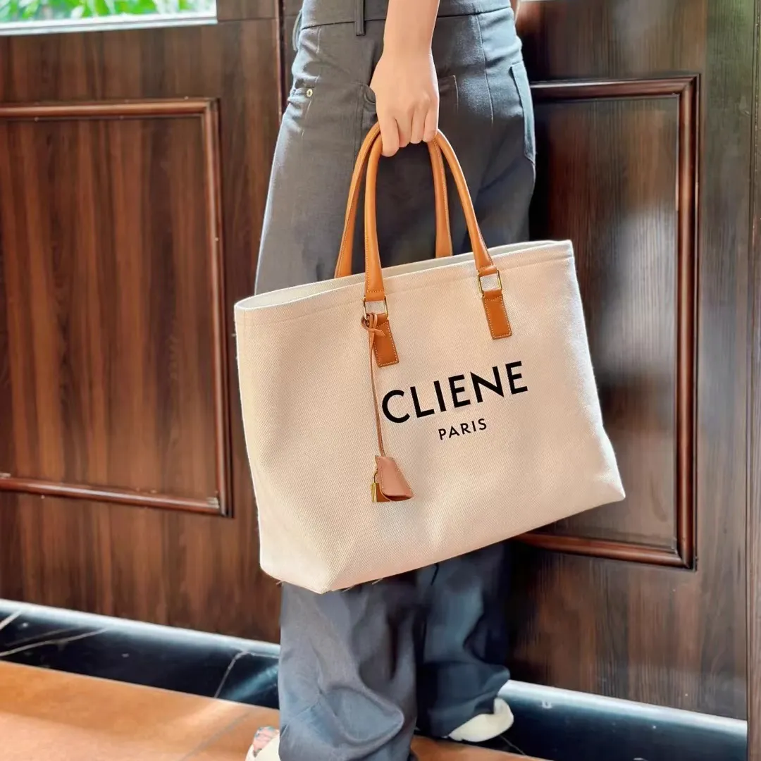 Luxury Canvas Tote Bag Designer Beach Bag, Shoulder Bag, Crossbody,  Travel Duffel, Stylish Clutch Shop Bag Hot Sale!