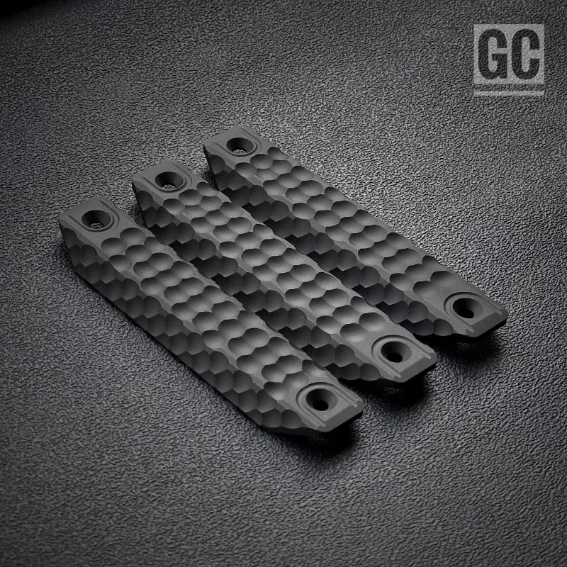 PMC GCTAC RAILSCALES RS XOS dans MLOK KEY Triple Wrapped Metal CNC Woodblock