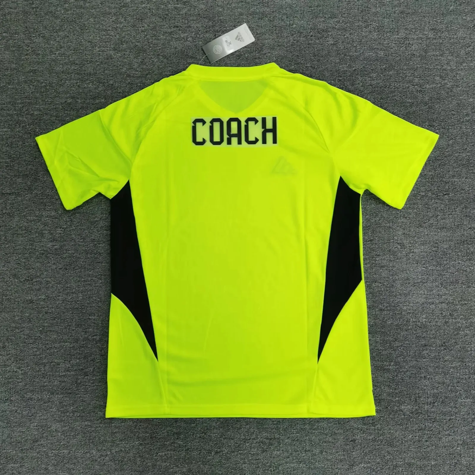 Trenerzy uwagi podnoszą wydajność twoich drużyn dzięki niestandardowym koszulom piłkarskim 240325