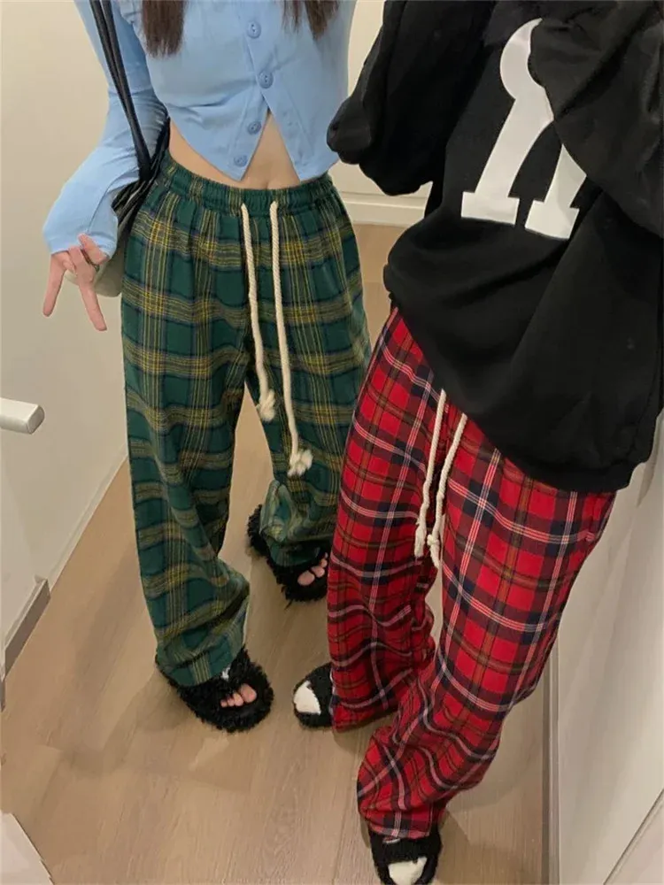 Qweek Korean Fashion Red Plaid Pants Women Y2K Vintage Green Overdimensionerade breda benkontrollbyxor HARAJUKU Jogging Sweatpants 240322