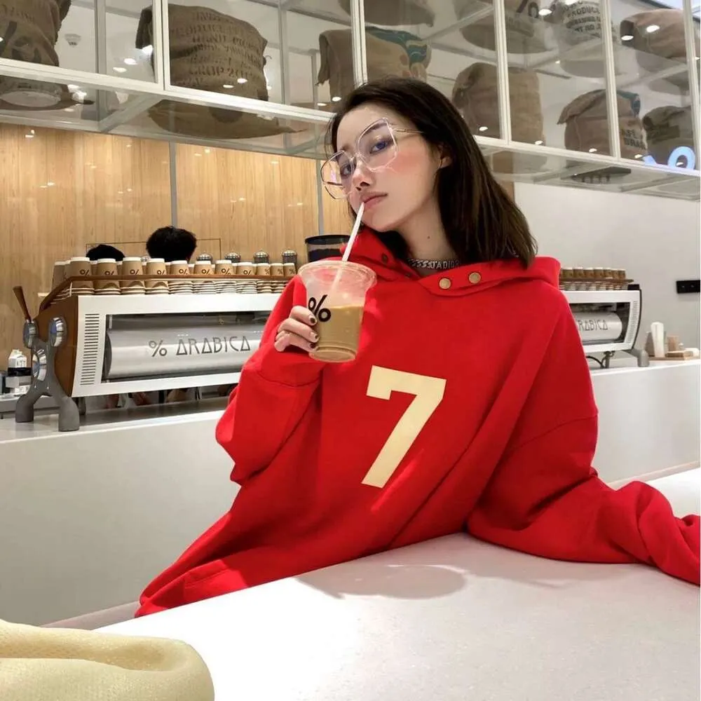 2024 Inizio primavera Nuovo maglione ESS Felpa con cappuccio a 7 linee High Street Marchio di moda americano Stesso stile per uomini e donne Coppie