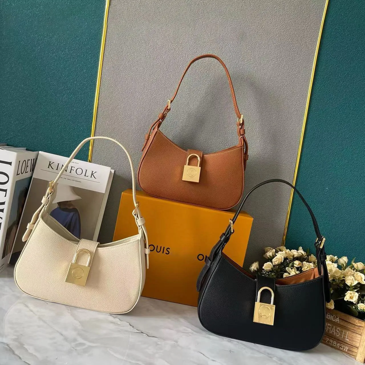 Modische Tragetasche, Luxus-Designer-Umhängetasche, Umhängetasche, Ellenbogen-Körper und Tragetasche, Shopping-Reisetasche, Halbmond-Tasche, Tragetasche