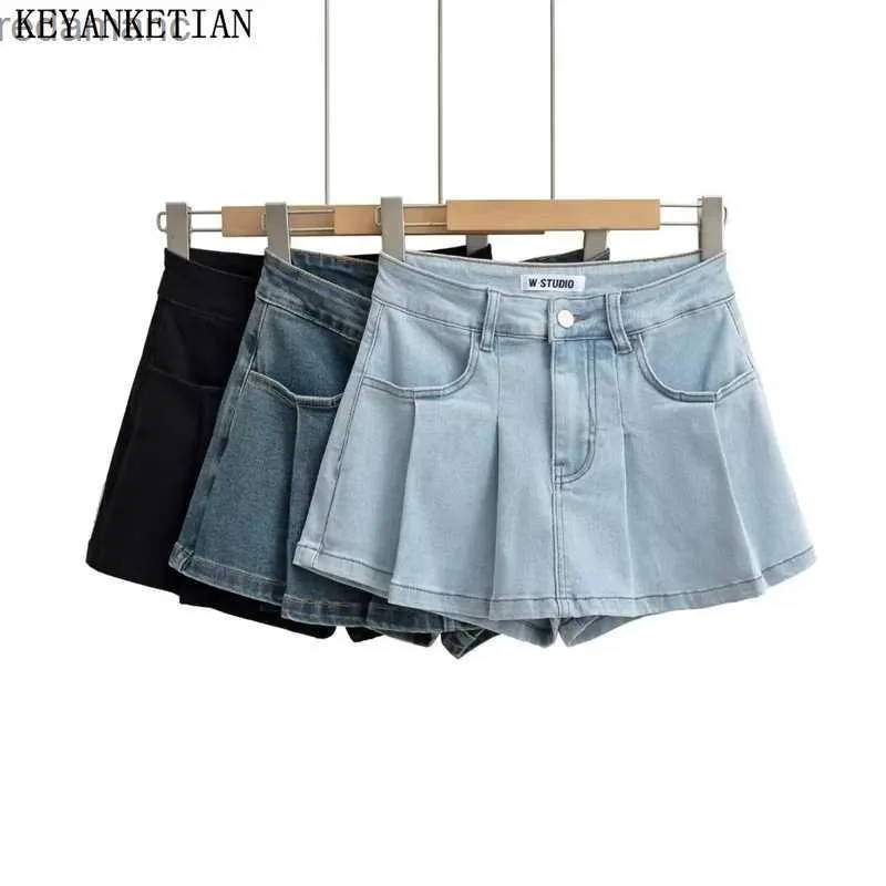 KEYANKETIAN nouveau femmes large jupe en jean plissée Vintage Sexy fermeture éclair taille haute couleur unie courte femme Y2K Shorts chauds Cortos 240330