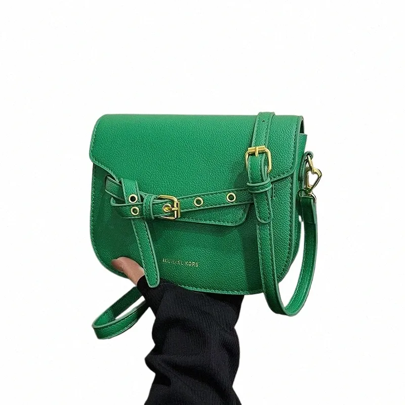 Mini Borsa a tracolla piccola per le donne 2024 Borsa da sella a semicerchio di marca di lusso Borsa in pelle verde Designer Borse a tracolla da donna n8Qu #