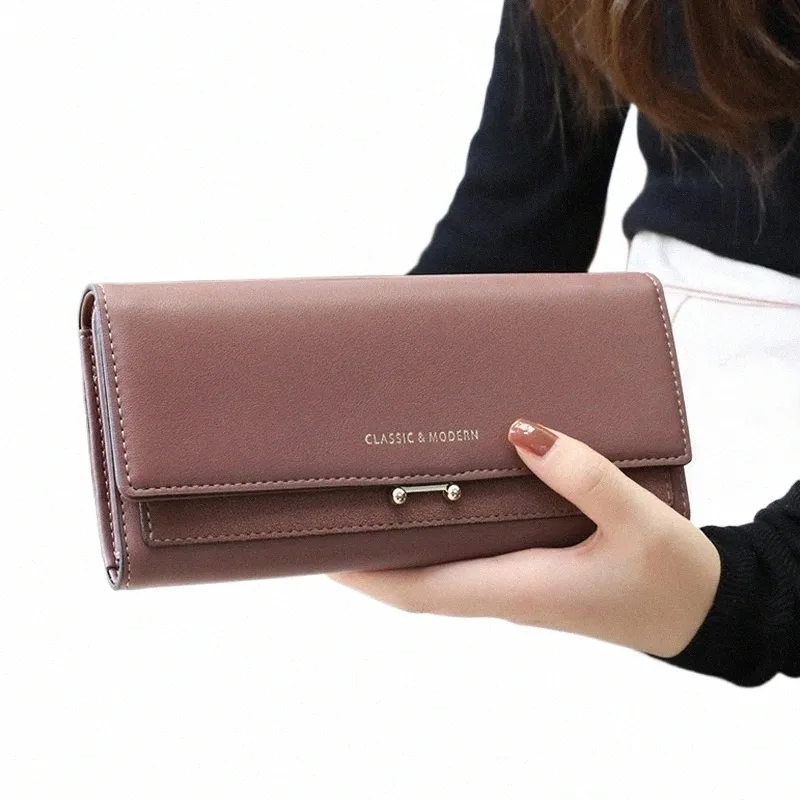DHgate.com:2024 Womens Premium Leather Bifold Wallet | Luxurious 
