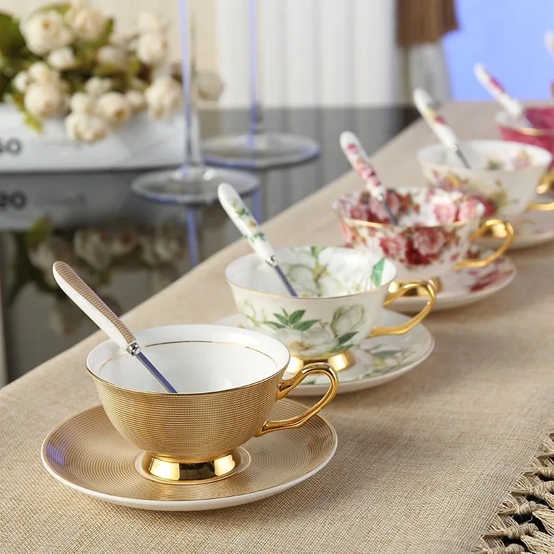 Europa Bone China Pup Puchar Kawy Spoon Zestaw 200 ml luksusowy ceramiczny kubek Topgrade porcelanowy herbatę