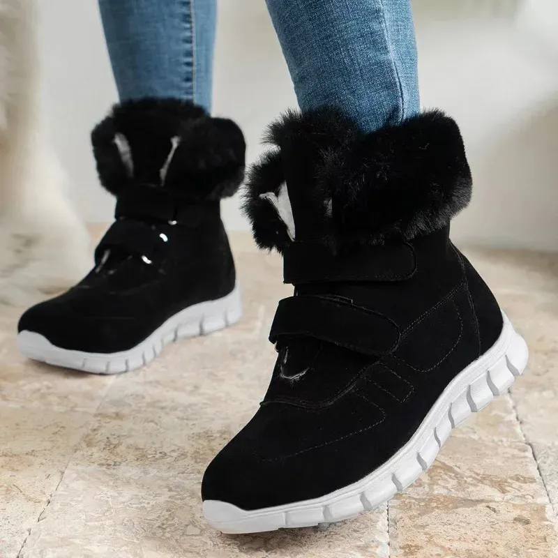 Сапоги New Snow Boots 2023 Зимние теплые женские ботинки повседневная пушистая женская туфли комфорт мягкие женские ботинки с лодыжкой горячая продажа панк