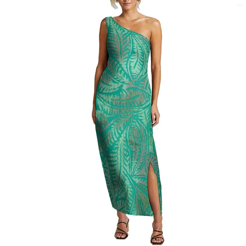 Comfortable and Stylish Polynesian Party Dress with Geometric Pattern
