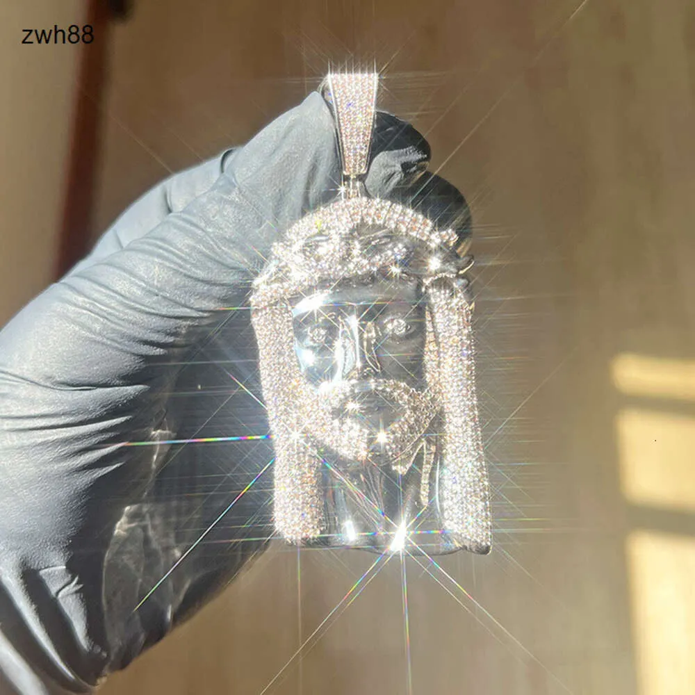 Hip Hop RTS Jesus Pendant Iced Out Moissanite Diamond In 925 Sterling ...