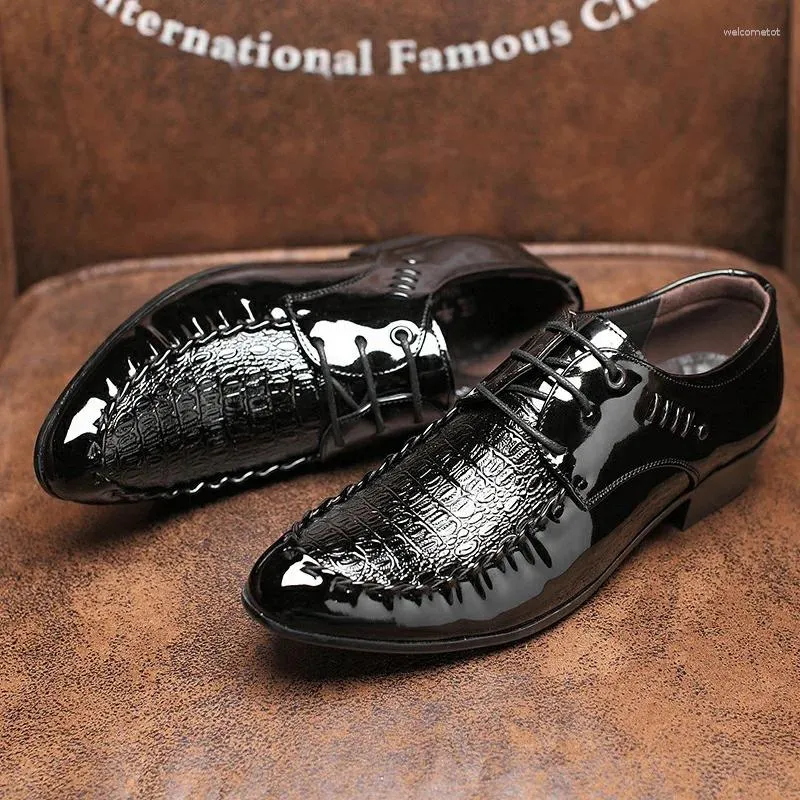 Robe chaussures hommes crocodile grain cuir bureau d'affaires slip-on fête de mariage mocassins décontractés designer pour